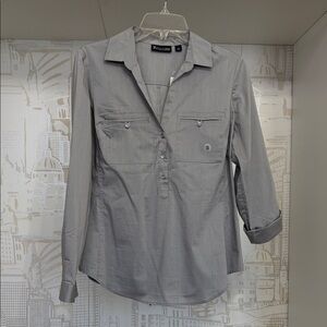 New York & Company Light Gray Pullover Button-Down Shirt